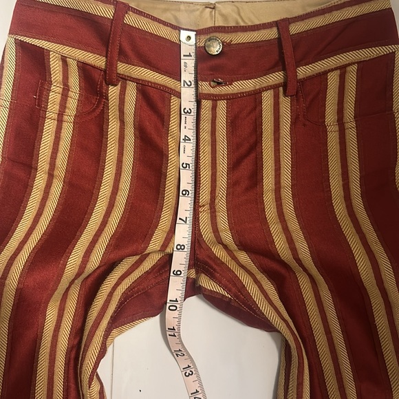 Alice + Olivia red and beige pants - Picture 7 of 9